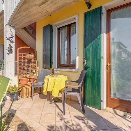 بيت للعطل Garda Home Salionze